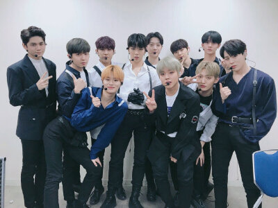 wannaone