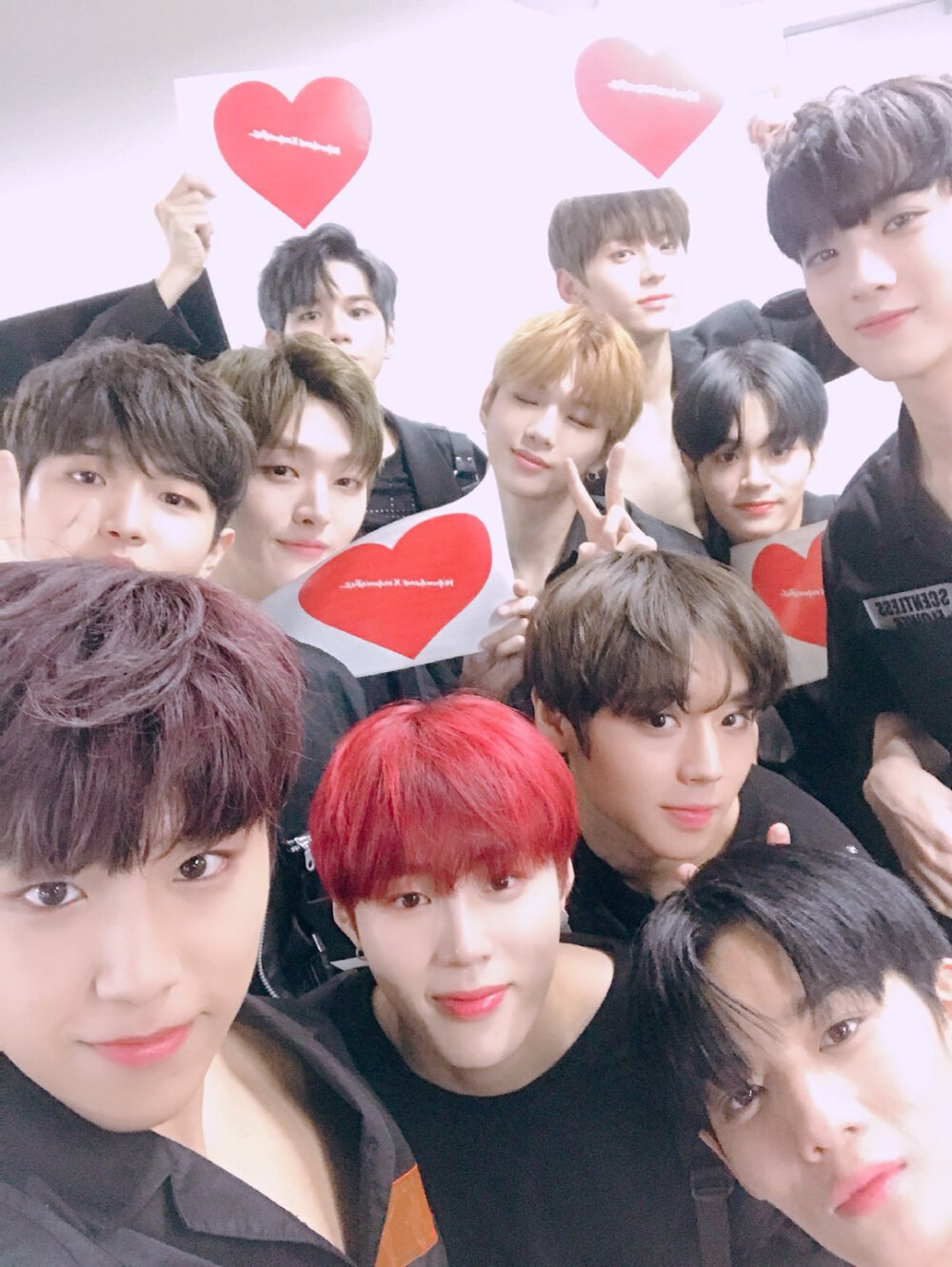 wannaone