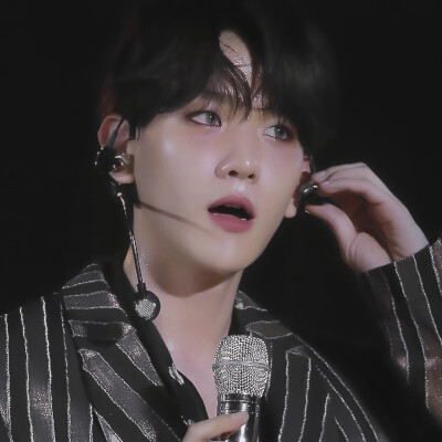·“边上将，你的真心可真是不值钱啊”
边伯贤·baekhyun
cr:puppystore_1992