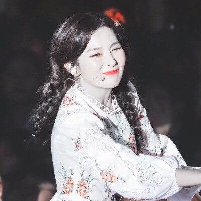 美女就要一起修
HoneylsSweet