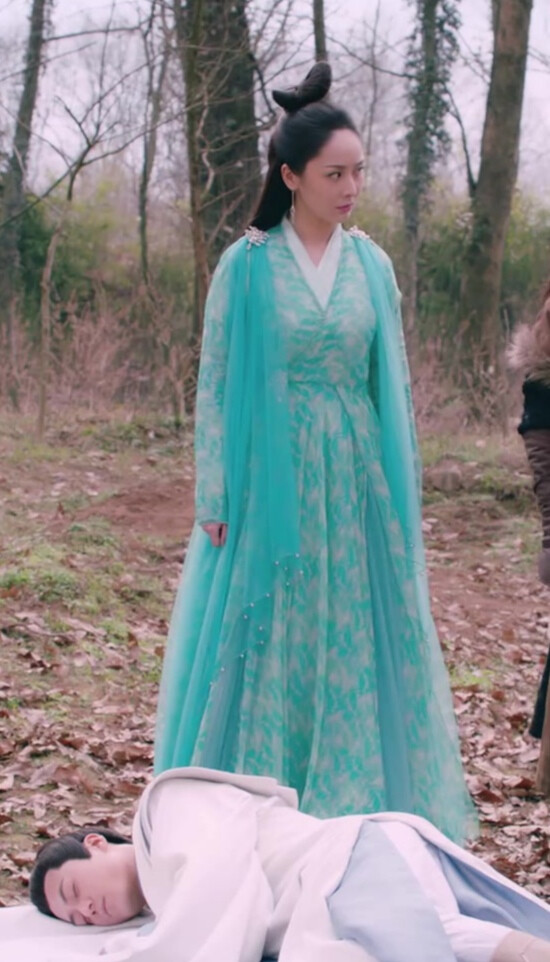 天乩之白蛇传说