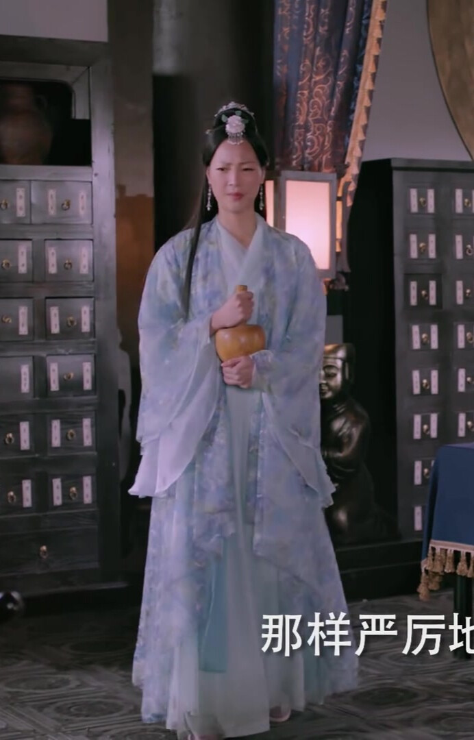 天乩之白蛇传说