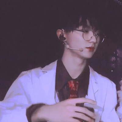 马哥生日快乐 ，小气球和爆米花一直都在