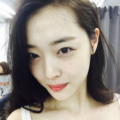 sulli
