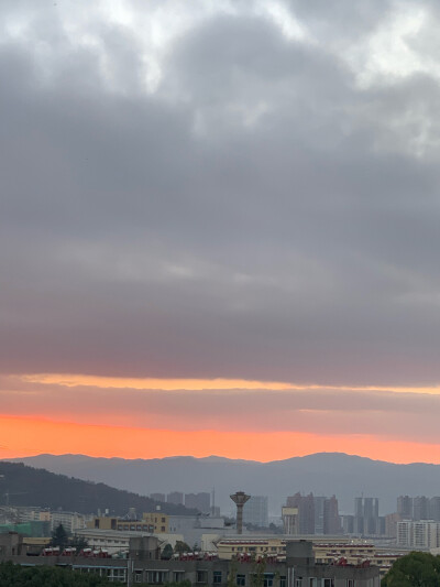 12月份的夕阳