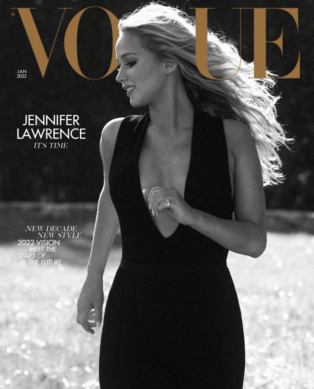 Jennifer Lawrence by Lachlan Bailey ​for Vogue British January 2022
原图来自Vanity Fair December 2021/January 2022
重制封面作者[weibo@花吃了那男娃]