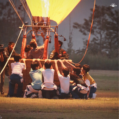 是TNT就够了╰(*´︶`*)╯