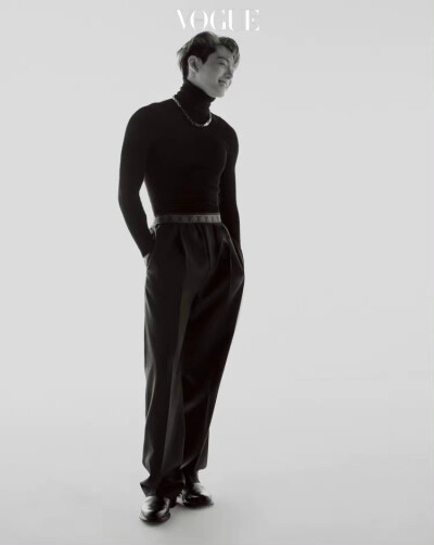 田柾国
211221 Vogue Korea