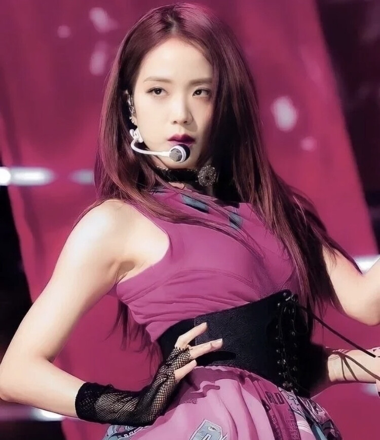 Jisoo
