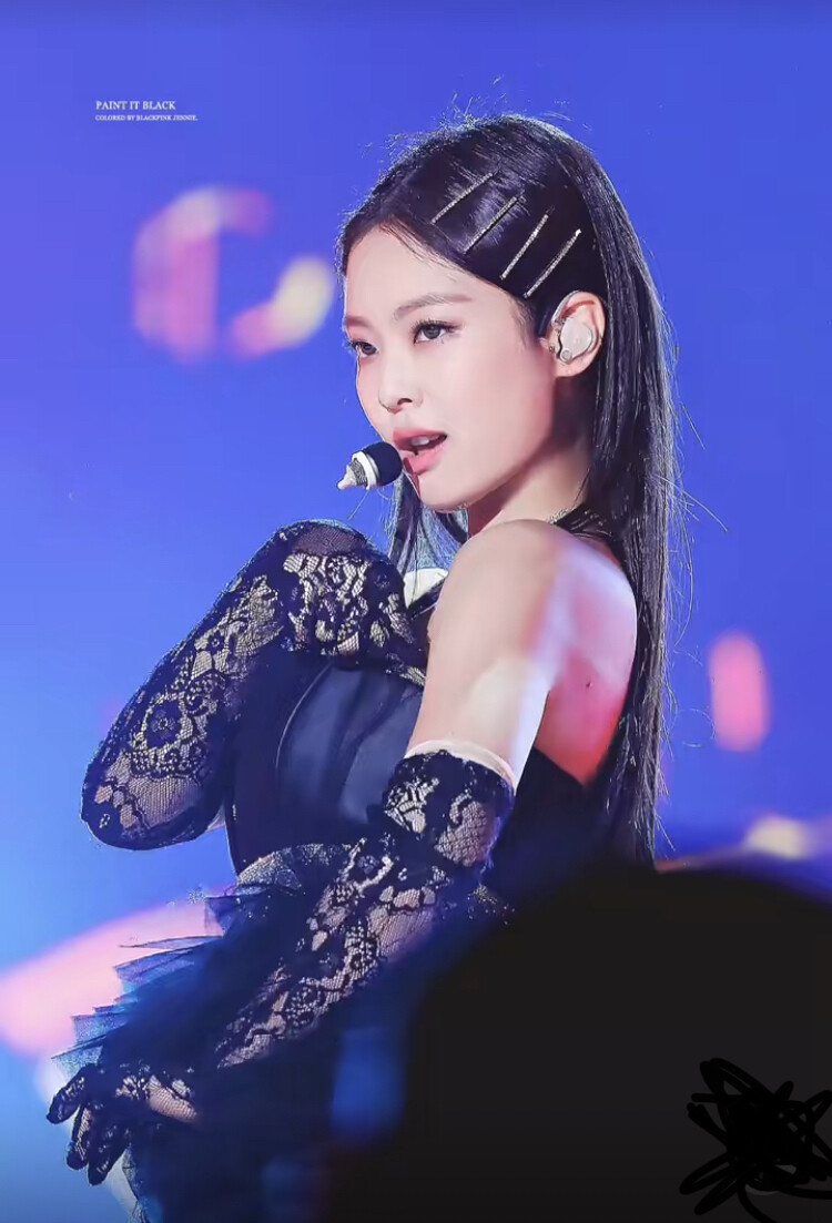 Jennie
绝美舞台照