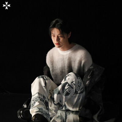 [WOODZ(曹承衍) POST]
Merry Singlesmas♥