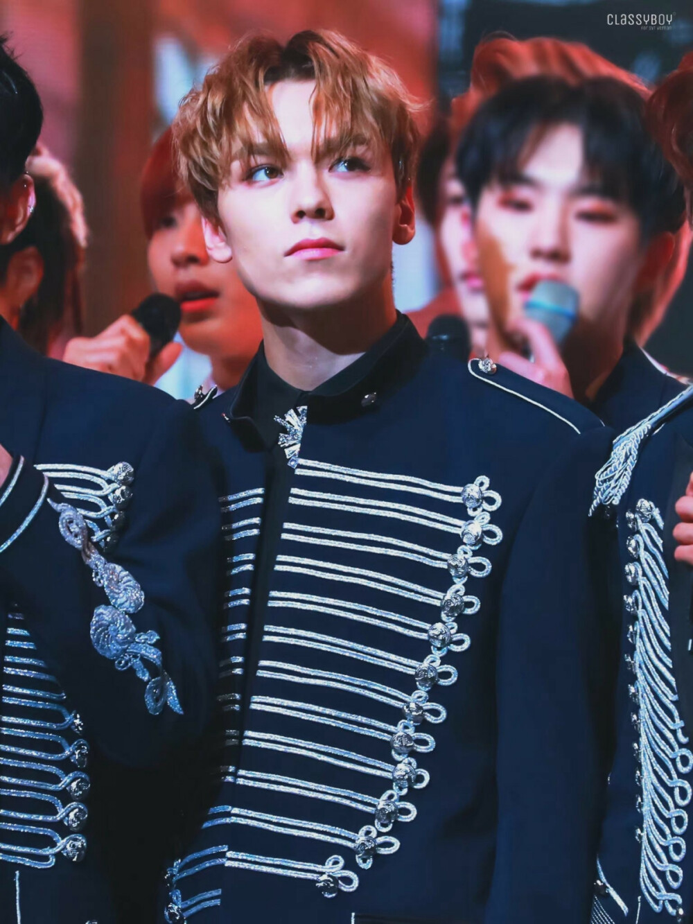 崔瀚率 VERNON SEVENTEEN