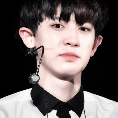 小孩一起去吹晚风吗
Park Chanyeol 朴灿烈
cr.jongeeNUNA
©闵雨汐