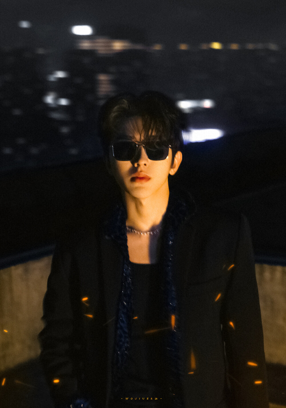 蔡徐坤
cr.我酒儿啦_