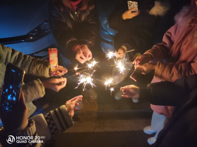 新年和更好的我们