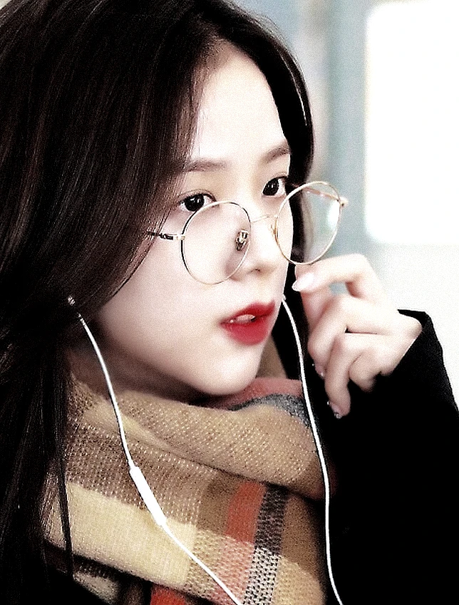 jisoo生日快乐哦！爱你！jisoo
