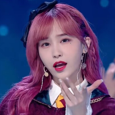 SNH48可二改
杨冰怡·袁一琦·王晓佳·青钰雯