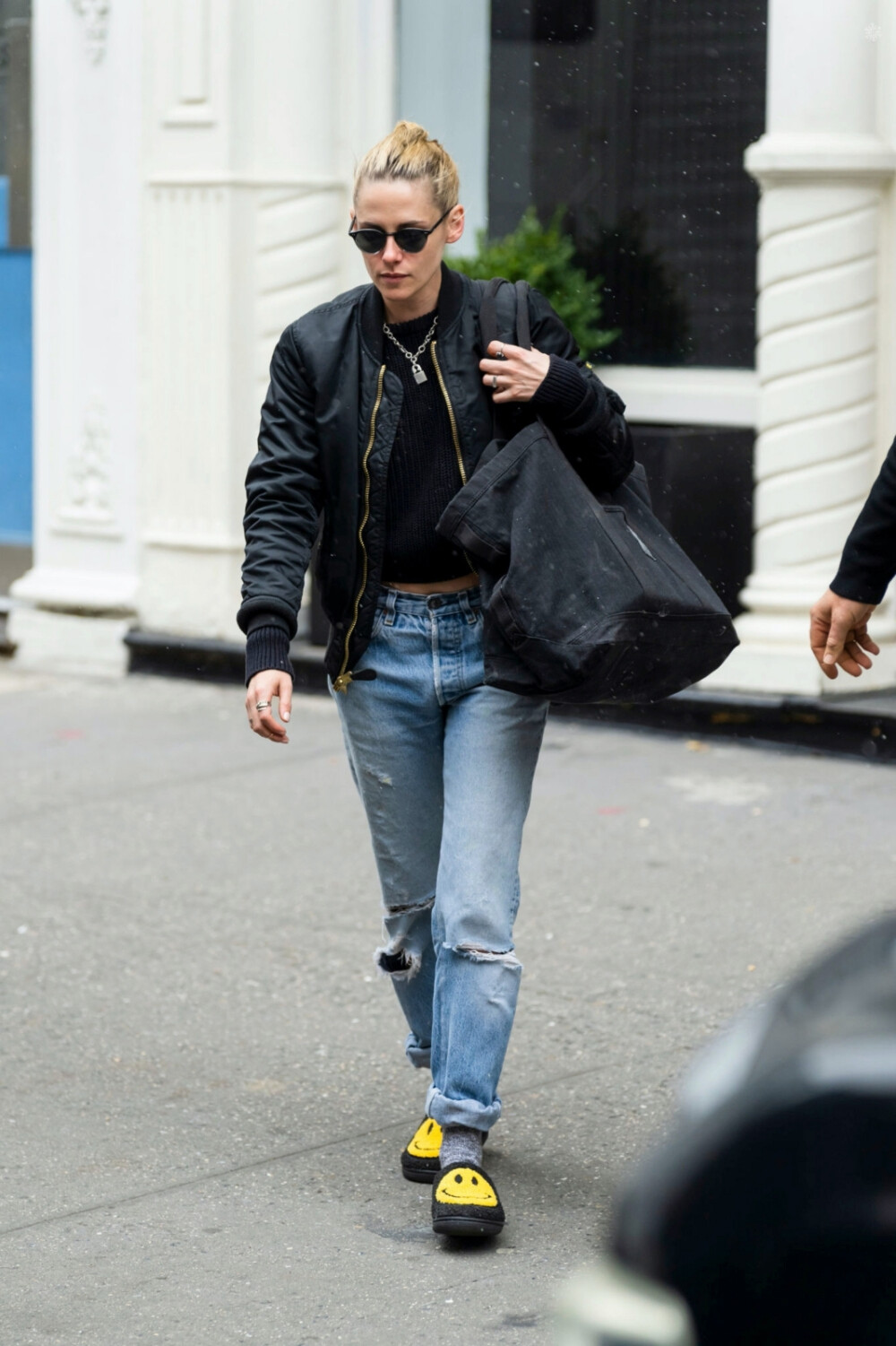 Kristen Stewart
2021.11.30/NYC