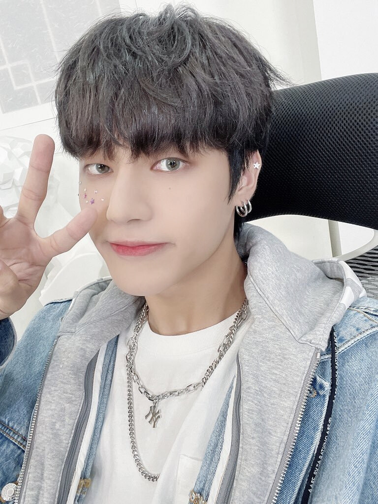 ATEEZ 郑友荣