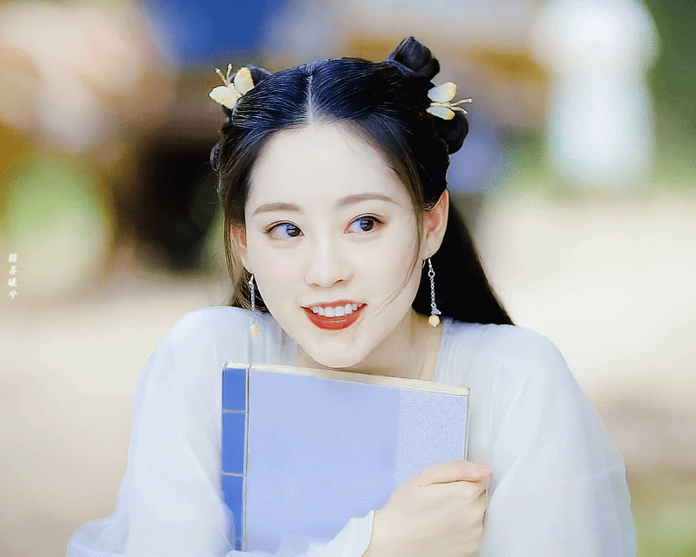 祝绪丹 | 流萤 cr:囍喜曦兮