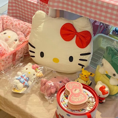 太太可爱啦
HelloKitty背景图