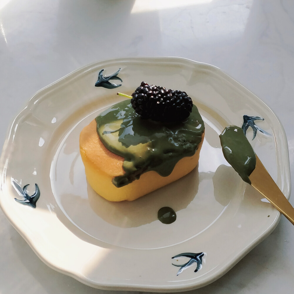 【抹茶日】
尝试手打抹茶
下周可能试试可可～
来自 张小篱儿