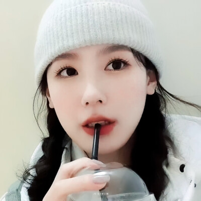 赵美延
原朴安冉