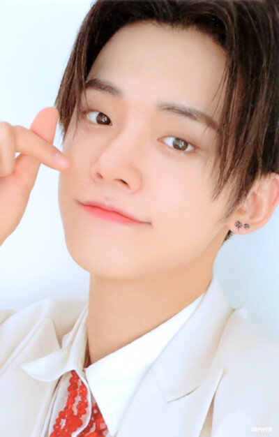 崔然竣小卡扫图