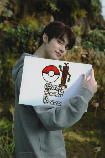 崔然竣小卡扫图