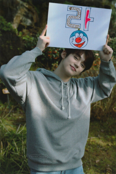 崔然竣小卡扫图