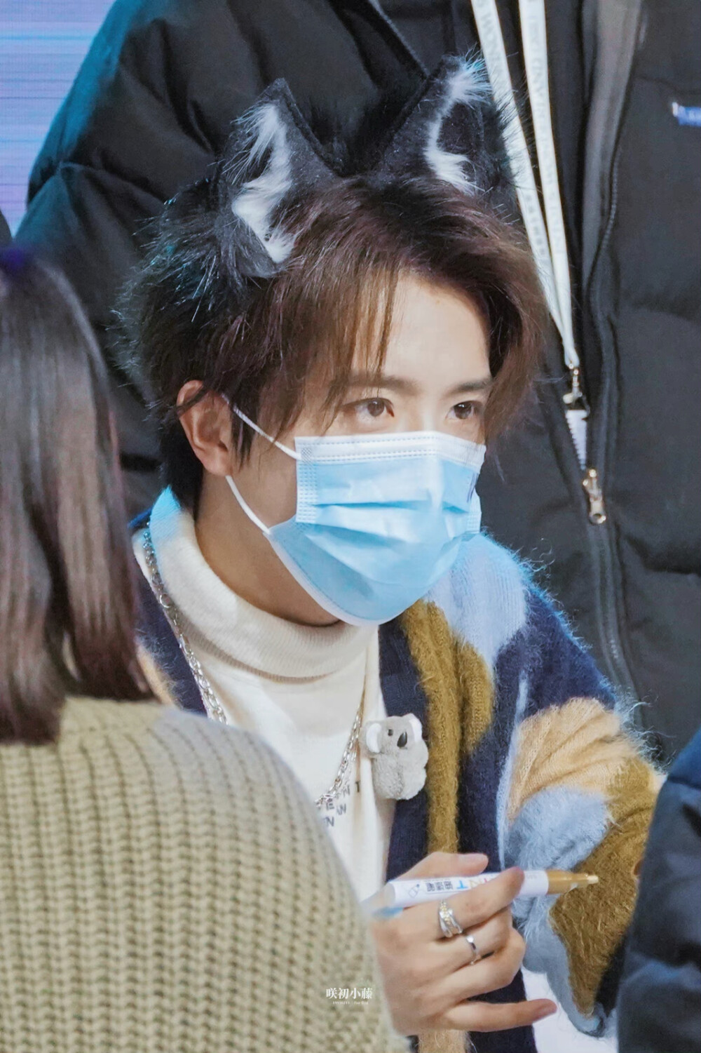 INTO1 伯远 22.01.09 签售会
cr.咲初小藤·伯远