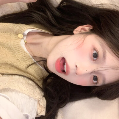 后来我目睹了太多的爱才知道那一年你有多爱我
堆糖id运