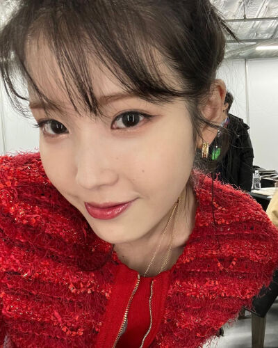 IU 金唱片大赏 李知恩 IG Instagram