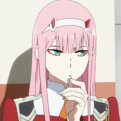 《Darling in the franxx》
/02 | 图源vb:水野鈴音