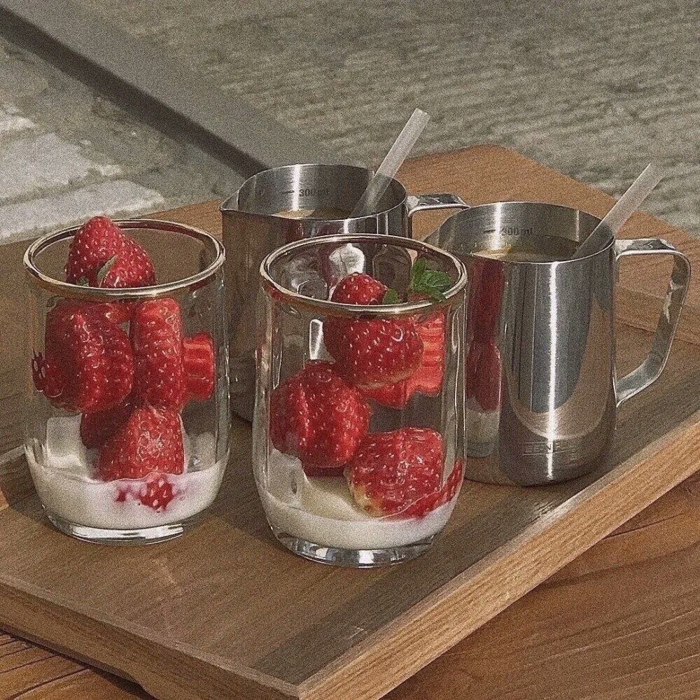 堆糖：怡酱好困惹