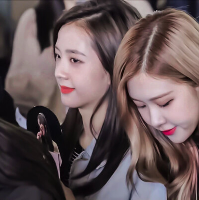 “玫瑰的刺是用来保护小兔子的”cr郁微