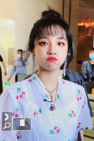 YuQi.