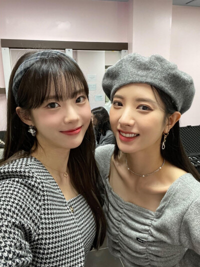 Luda & 苞娜