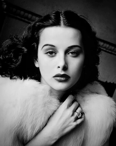 Hedy Lamarr ，1938 ​​​