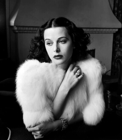 Hedy Lamarr ，1938 ​​​