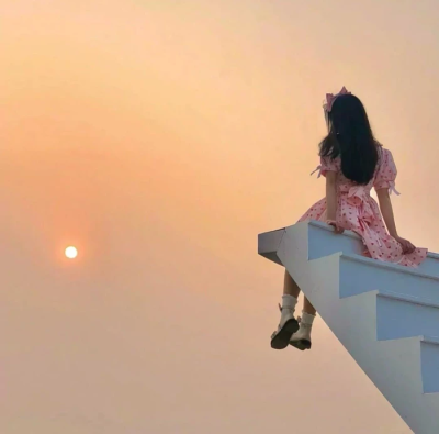 女头
二传@安额额额子