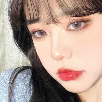 女头
二传@安额额额子