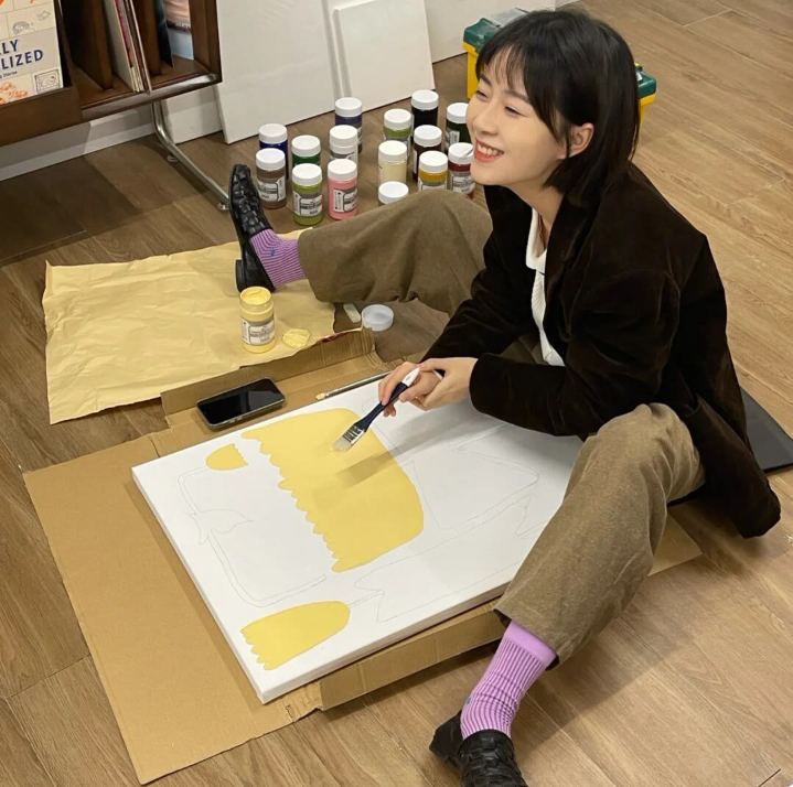 女头