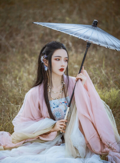 唯美古风，汉服佳人