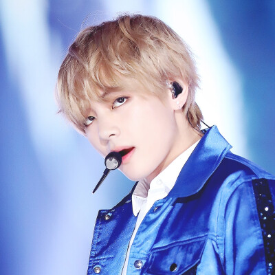 kimtaehyung