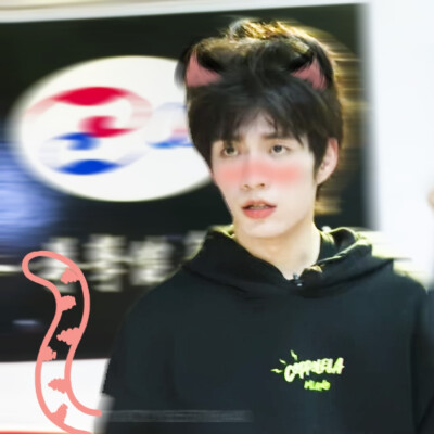 是猫猫啊.
张颜齐"
自截自调