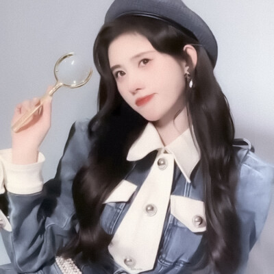 鞠婧祎
cr.江时树