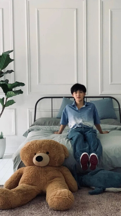 宋亚轩绝美照片