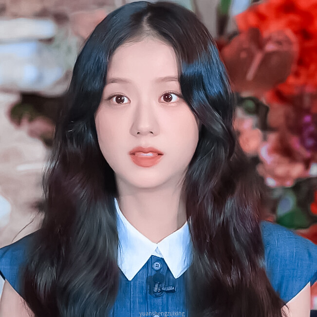 
˙Ⱉ˙ฅᴛʜɪsᴡᴇᴇᴋ. 秀秀
「金智秀」// 早睡的小孩会逃过所有的不安和难过