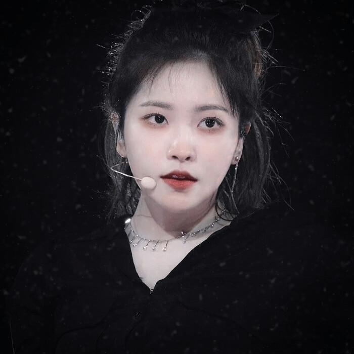 
* 在雷雨天給你唱情話rap
